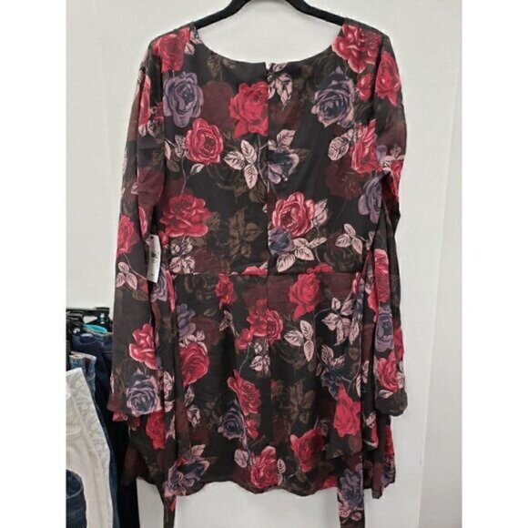GUESS NWT $108 Black/Red V-Neck Floral Short Dress - Picture 6 of 8
